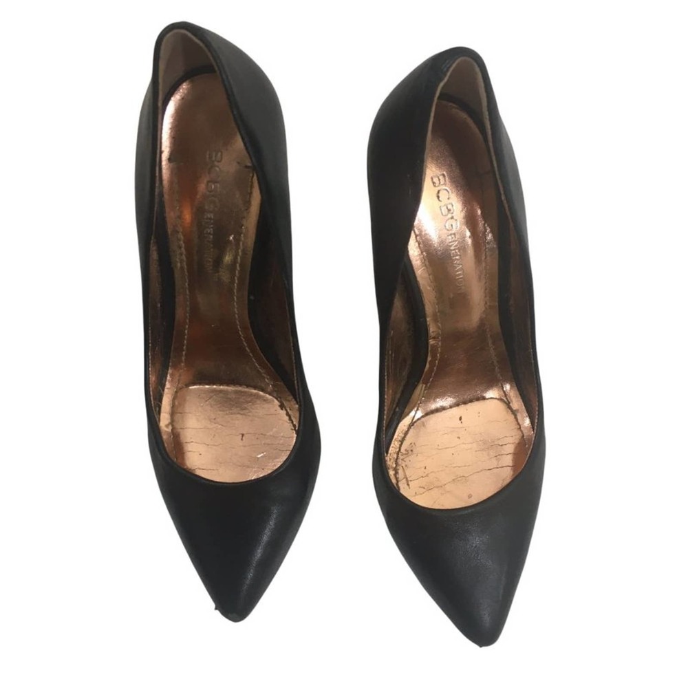 BCBG Cielo Leather Pumps 6 - Picture 4 of 5
